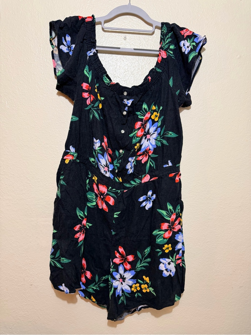 Old Navy Black Floral Off Shoulder Women’s Romper Size XXL